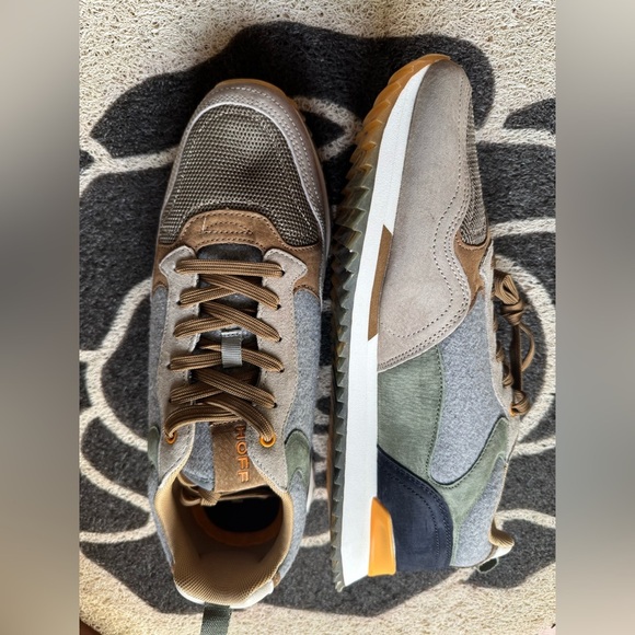 HOFF Men's Gray and Brown Sneakers - Picture 1 of 6